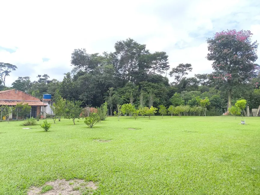 Chácara com 4 quartos à venda, 5000m2 em Capela Do Alto - SP - imagem 4 Foto 4 de Chácara com 4 quartos à venda, 5000m2 em Capela Do Alto - SP