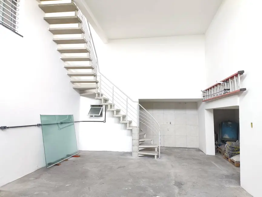 Casa com 3 quartos à venda, 500m2 em Vila Barão, Sorocaba - SP - imagem 9 Foto 9 de Casa com 3 quartos à venda, 500m2 em Vila Barão, Sorocaba - SP