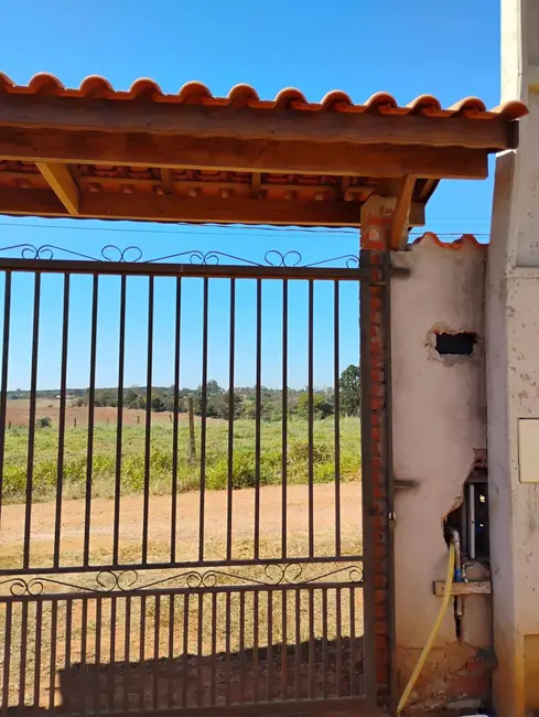 Foto 5 de Casa com 2 quartos à venda, 600m2 em Aracoiaba Da Serra - SP