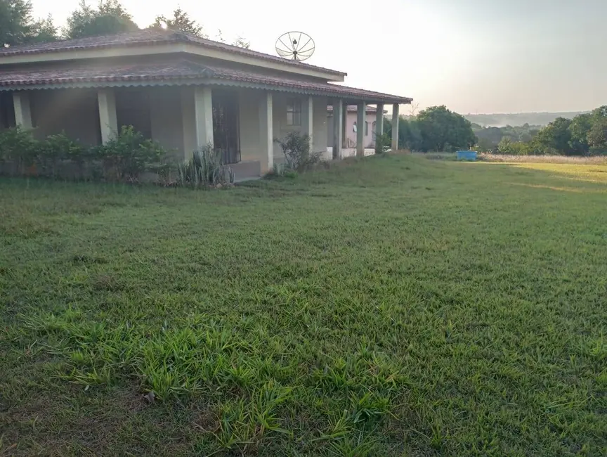Chácara com 2 quartos à venda, 5000m2 em Aracoiaba Da Serra - SP - imagem 2 Foto 2 de Chácara com 2 quartos à venda, 5000m2 em Aracoiaba Da Serra - SP