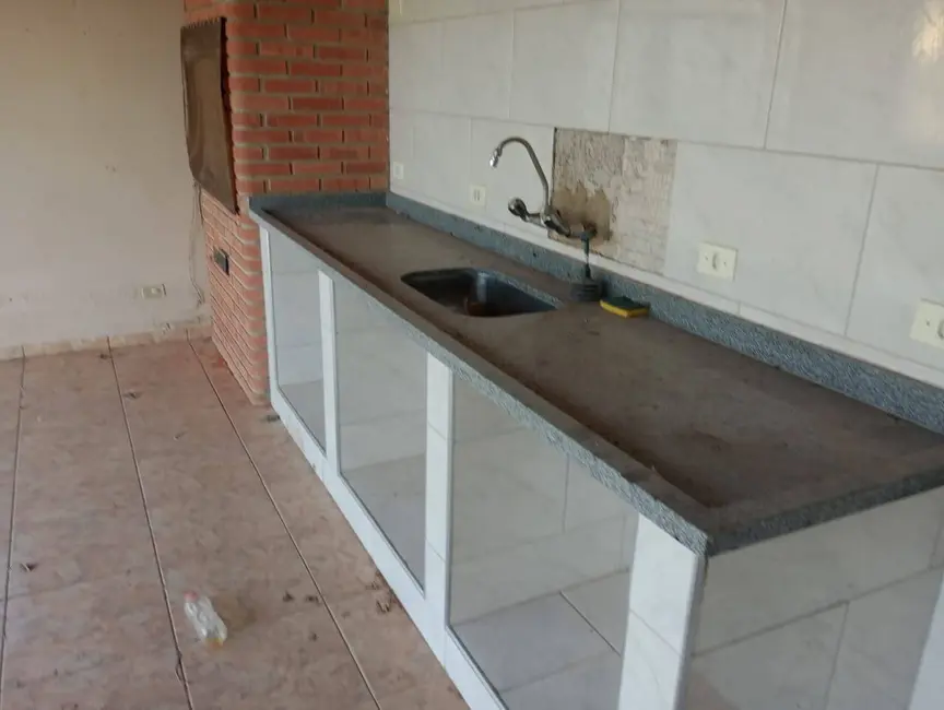 Chácara com 2 quartos à venda, 5000m2 em Aracoiaba Da Serra - SP - imagem 6 Foto 6 de Chácara com 2 quartos à venda, 5000m2 em Aracoiaba Da Serra - SP