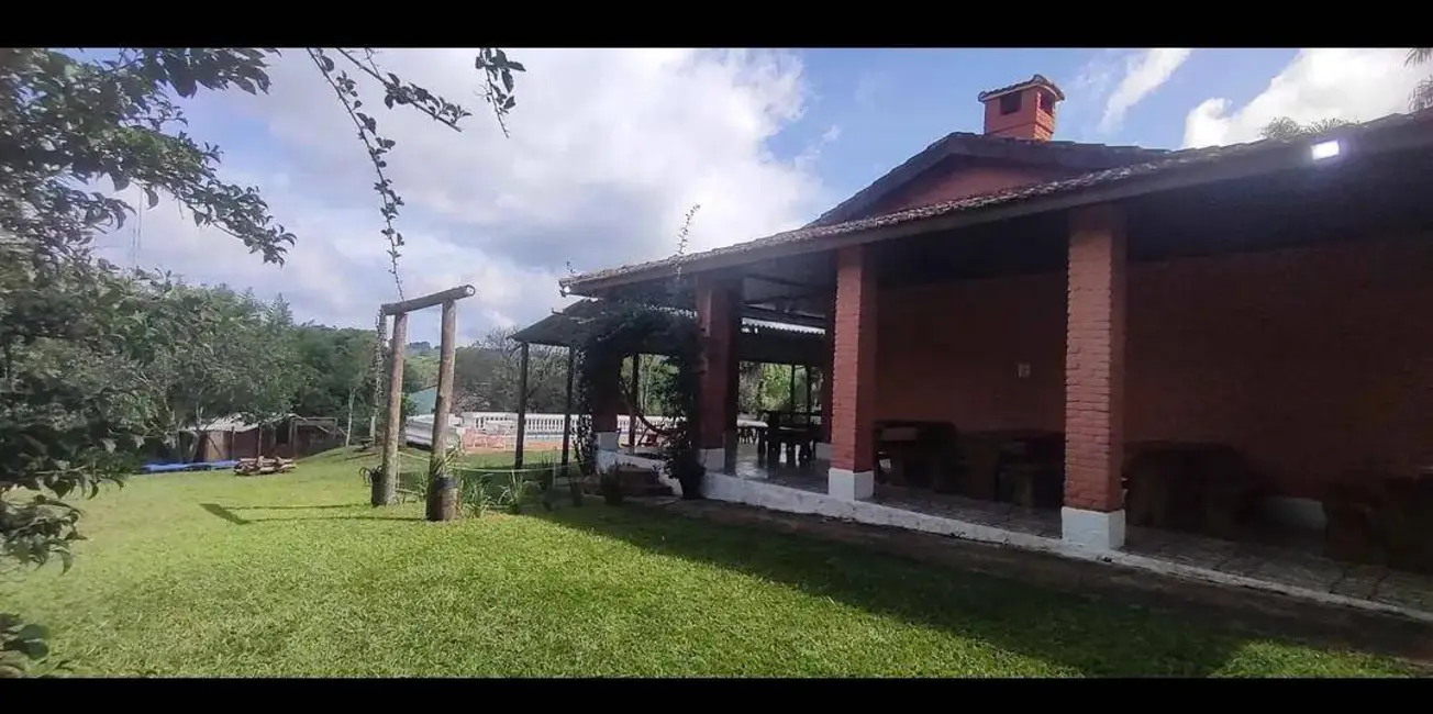 Foto 3 de Chácara com 2 quartos à venda, 2350m2 em Portal da Figueira, Itapetininga - SP