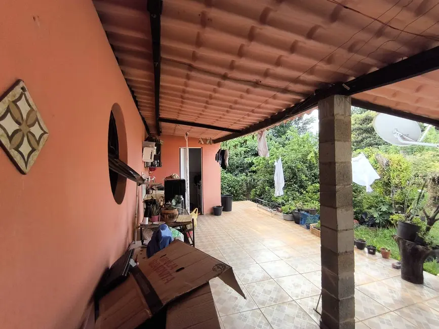 Foto 1 de Chácara com 2 quartos à venda, 1000m2 em Aracoiaba Da Serra - SP