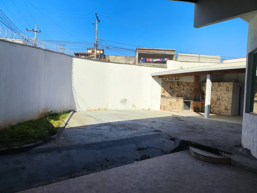 Casa com 2 quartos à venda, 260m2 em Jardim Santa Esmeralda, Sorocaba - SP - imagem 8 Foto 8 de Casa com 2 quartos à venda, 260m2 em Jardim Santa Esmeralda, Sorocaba - SP