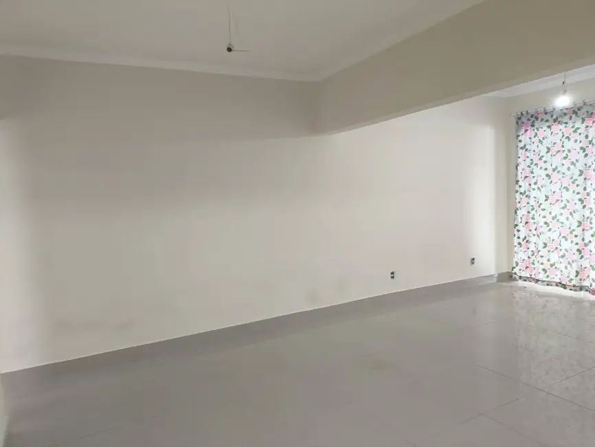 Foto 4 de Casa com 1 quarto à venda, 200m2 em Parque Vitória Régia, Sorocaba - SP