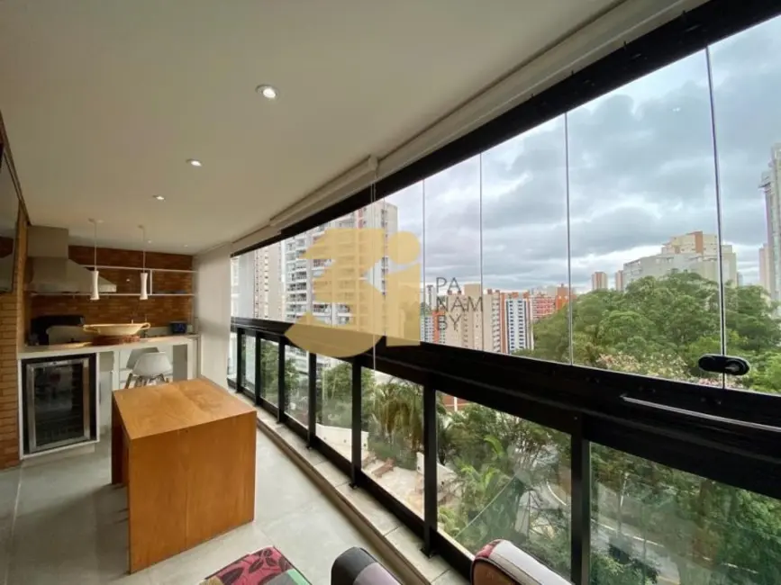 Foto 1 de Apartamento com 4 quartos à venda, 195m2 em São Paulo - SP