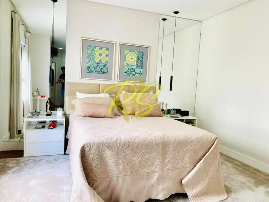 Foto 9 de Apartamento com 4 quartos à venda, 281m2 em São Paulo - SP