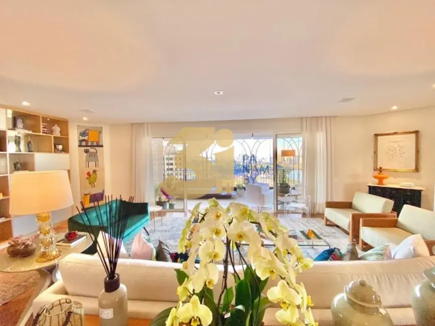 Foto 8 de Apartamento com 3 quartos à venda, 350m2 em São Paulo - SP