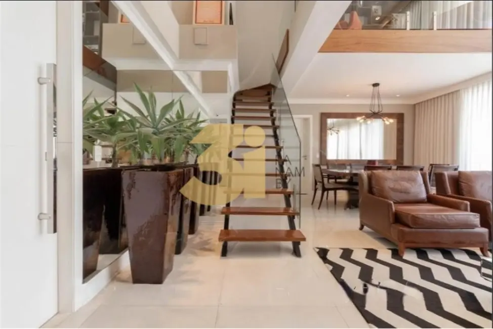 Apartamento com 3 quartos à venda, 211m2 em São Paulo - SP - imagem 2 Foto 2 de Apartamento com 3 quartos à venda, 211m2 em São Paulo - SP