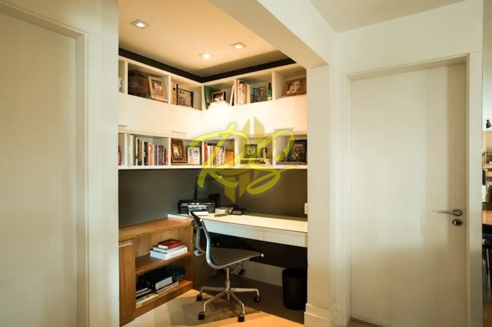 Apartamento com 3 quartos à venda, 163m2 em São Paulo - SP - imagem 9 Foto 9 de Apartamento com 3 quartos à venda, 163m2 em São Paulo - SP