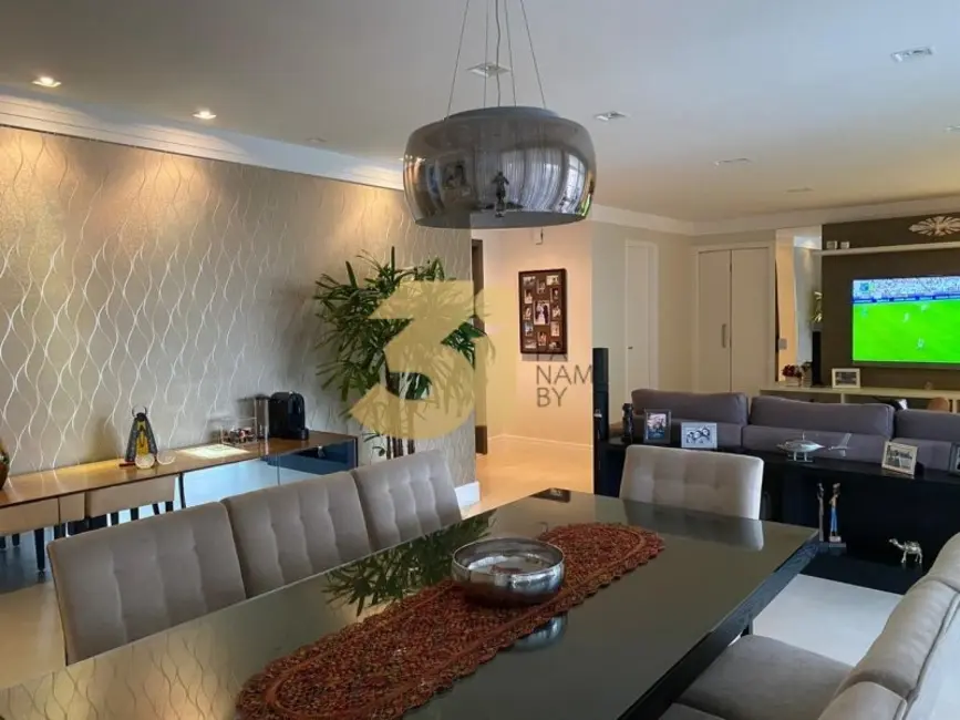 Apartamento com 3 quartos à venda, 177m2 em Morumbi, São Paulo - SP - imagem 3 Foto 3 de Apartamento com 3 quartos à venda, 177m2 em Morumbi, São Paulo - SP