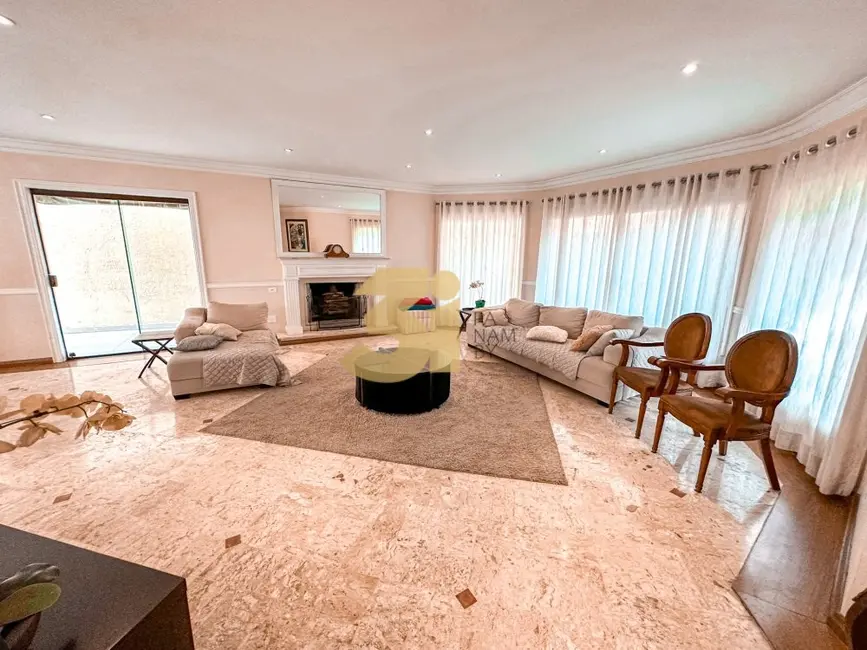 Foto 2 de Casa de Condomínio com 4 quartos à venda, 400m2 em Jardim Petrópolis, São Paulo - SP