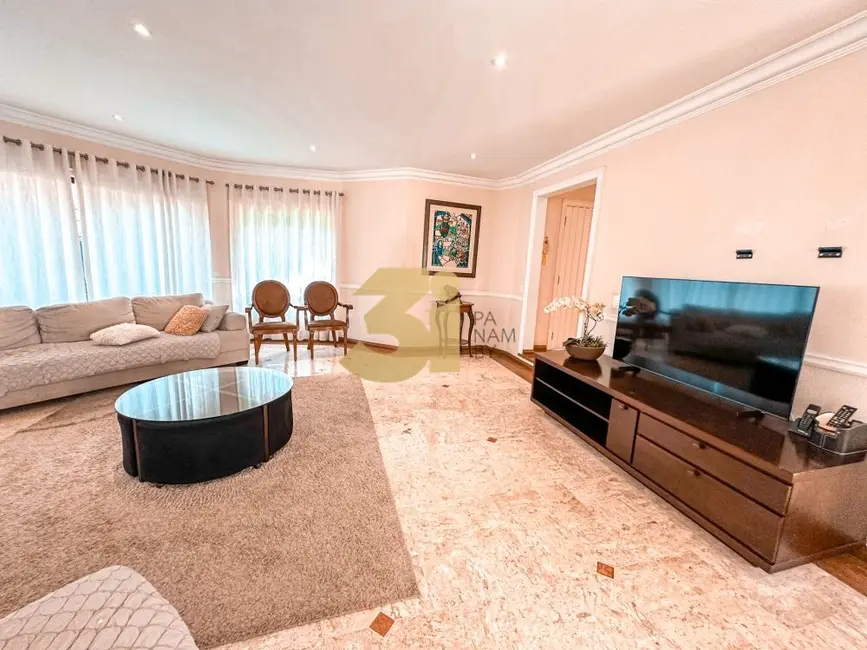 Foto 6 de Casa de Condomínio com 4 quartos à venda, 400m2 em Jardim Petrópolis, São Paulo - SP