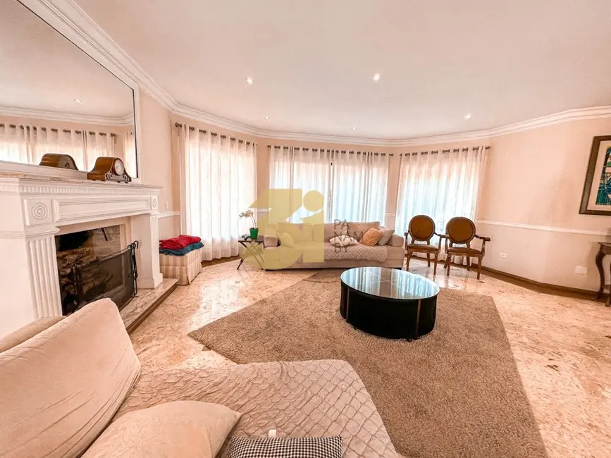 Foto 4 de Casa de Condomínio com 4 quartos à venda, 400m2 em Jardim Petrópolis, São Paulo - SP