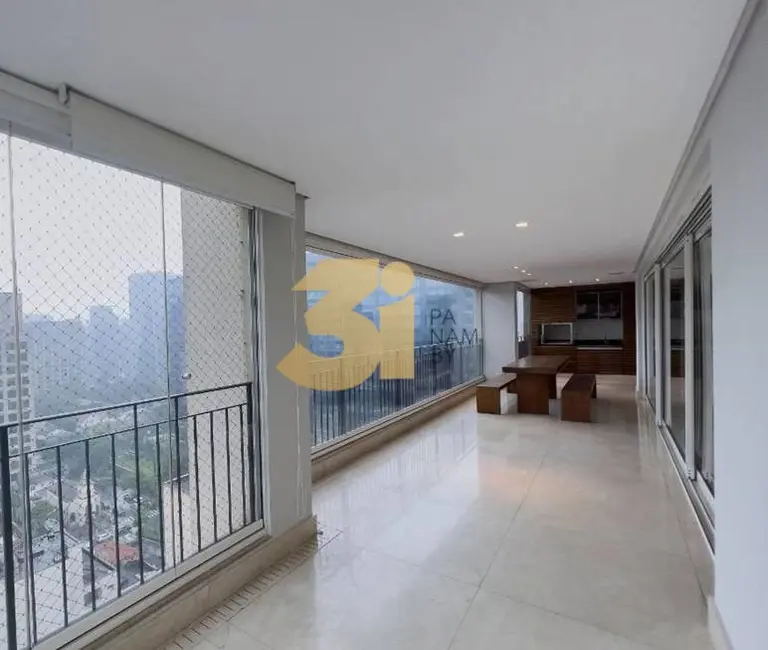Foto 1 de Apartamento com 3 quartos à venda, 223m2 em Itaim Bibi, São Paulo - SP