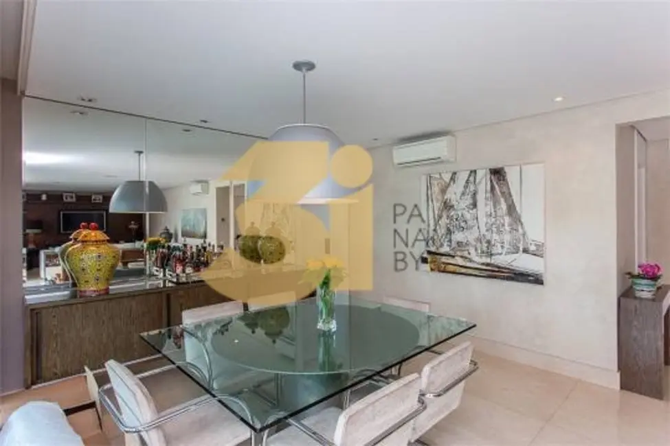 Foto 8 de Apartamento com 3 quartos à venda, 223m2 em Itaim Bibi, São Paulo - SP