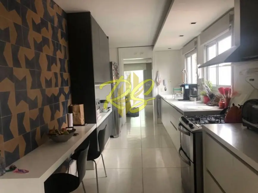 Foto 9 de Apartamento com 4 quartos à venda, 215m2 em Moema, São Paulo - SP