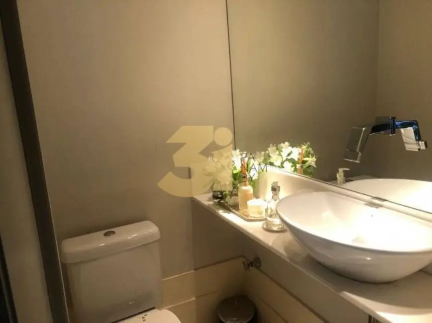 Foto 7 de Apartamento com 4 quartos à venda, 215m2 em Moema, São Paulo - SP