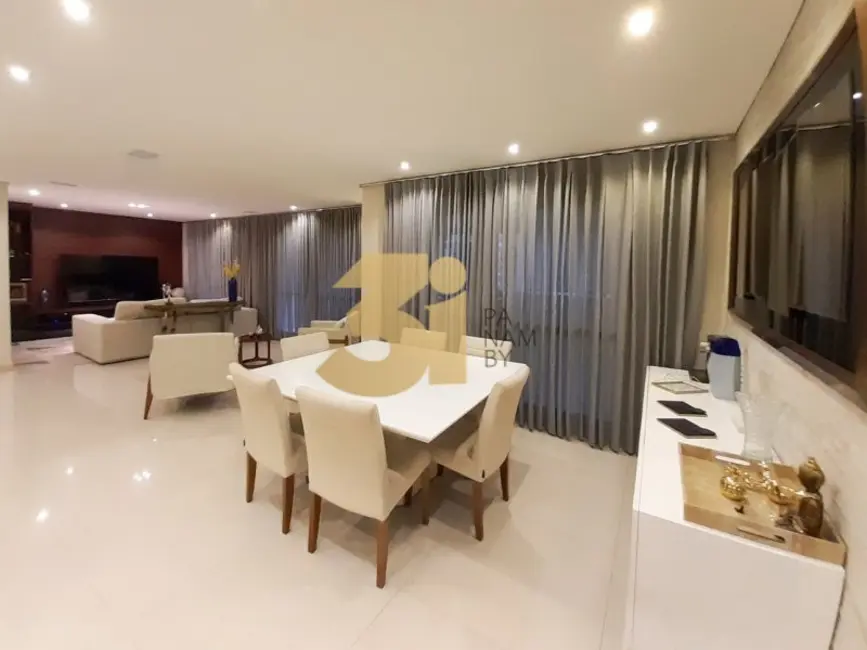 Apartamento com 3 quartos à venda, 163m2 em São Paulo - SP - imagem 3 Foto 3 de Apartamento com 3 quartos à venda, 163m2 em São Paulo - SP