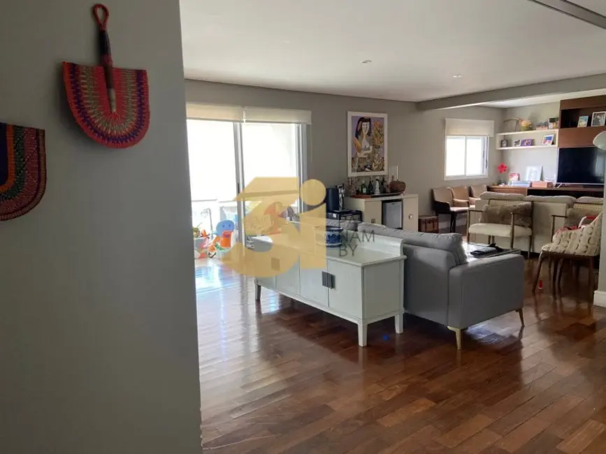 Apartamento com 3 quartos à venda, 177m2 em São Paulo - SP - imagem 2 Foto 2 de Apartamento com 3 quartos à venda, 177m2 em São Paulo - SP