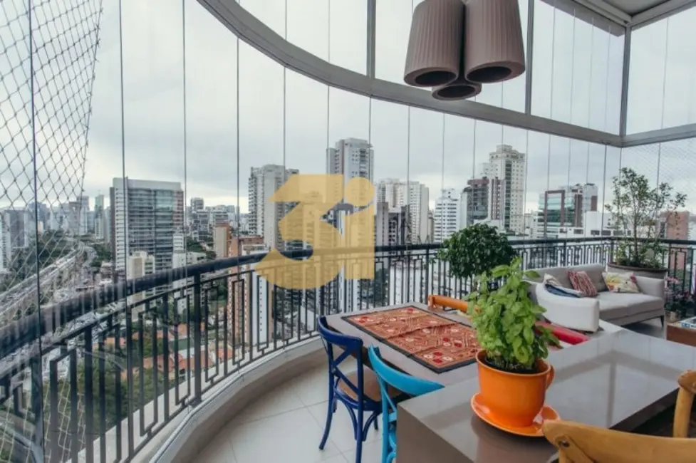 Foto 4 de Apartamento com 4 quartos à venda, 216m2 em Campo Belo, São Paulo - SP