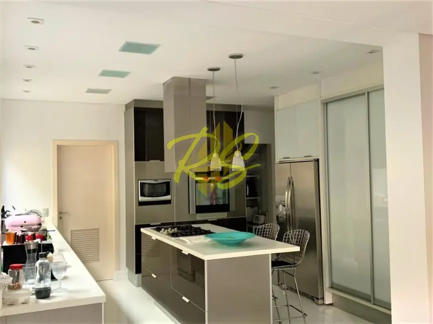 Foto 6 de Casa de Condomínio com 3 quartos à venda, 350m2 em Real Parque, São Paulo - SP