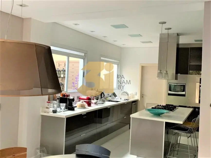 Foto 5 de Casa de Condomínio com 3 quartos à venda, 350m2 em Real Parque, São Paulo - SP