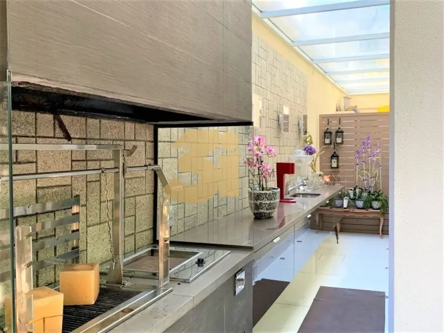 Foto 7 de Casa de Condomínio com 3 quartos à venda, 350m2 em Real Parque, São Paulo - SP