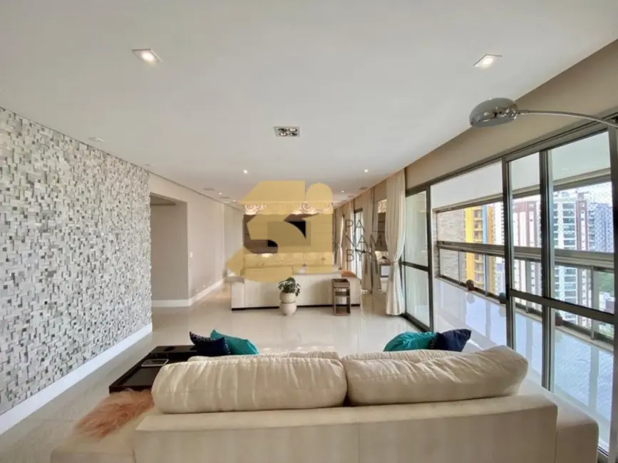 Apartamento com 3 quartos à venda, 212m2 em Morumbi, São Paulo - SP - imagem 4 Foto 4 de Apartamento com 3 quartos à venda, 212m2 em Morumbi, São Paulo - SP