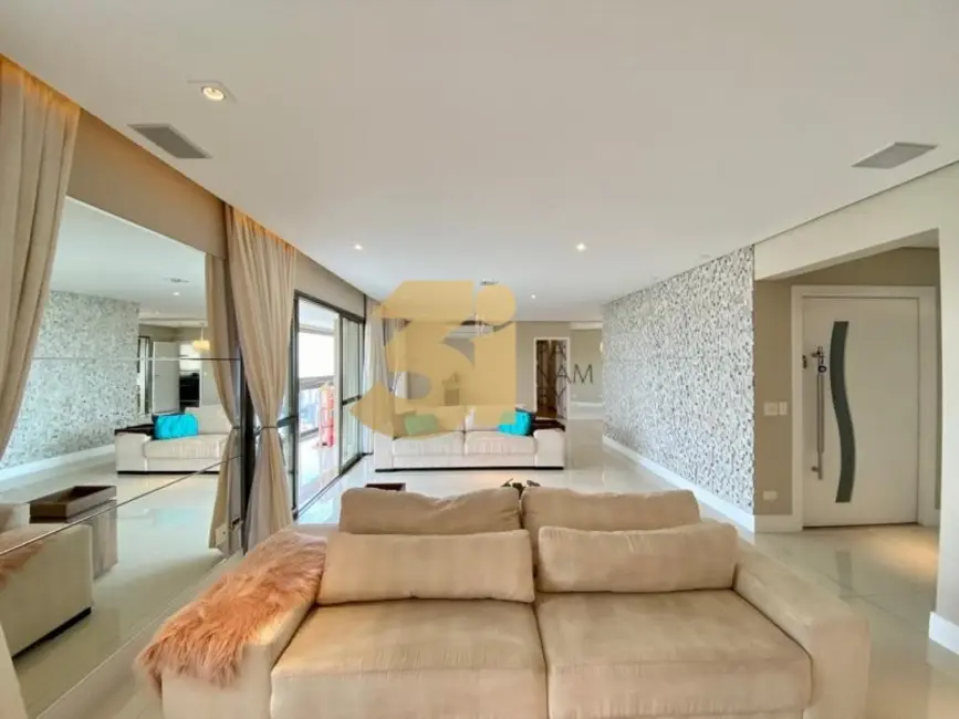 Apartamento com 3 quartos à venda, 212m2 em Morumbi, São Paulo - SP - imagem 8 Foto 8 de Apartamento com 3 quartos à venda, 212m2 em Morumbi, São Paulo - SP