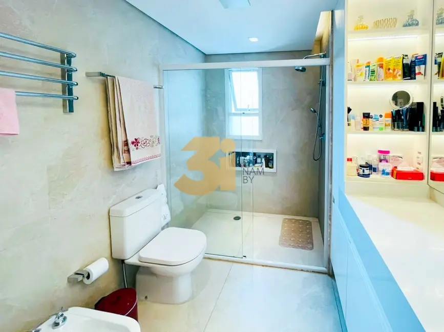 Foto 3 de Apartamento com 3 quartos à venda, 243m2 em Morumbi, São Paulo - SP