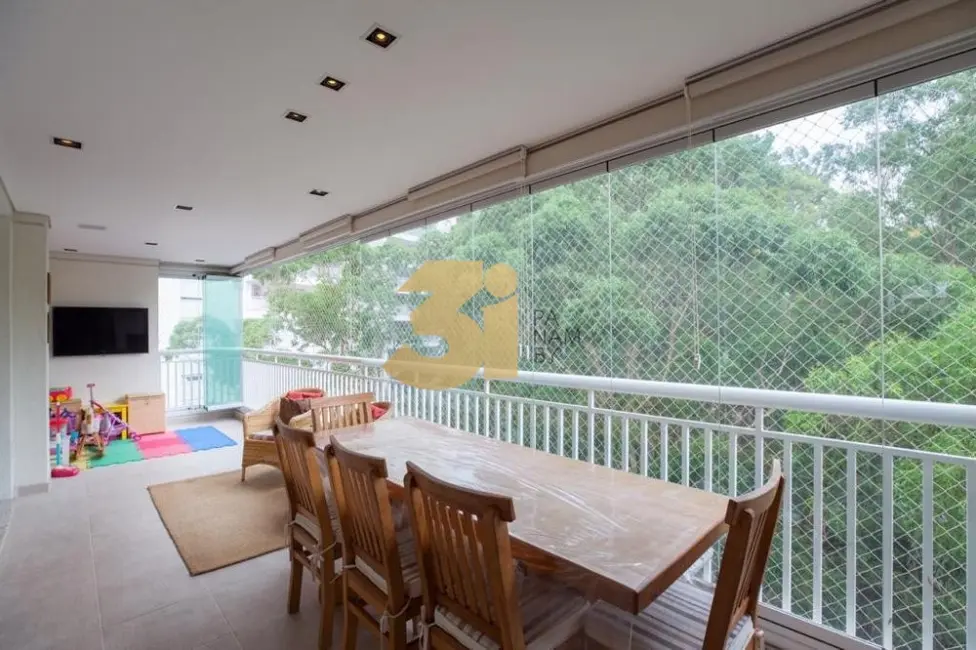 Apartamento com 3 quartos à venda, 138m2 em Vila Andrade, São Paulo - SP - imagem 3 Foto 3 de Apartamento com 3 quartos à venda, 138m2 em Vila Andrade, São Paulo - SP