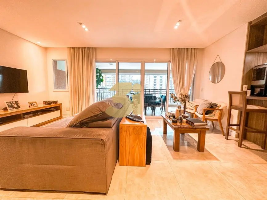 Apartamento com 3 quartos à venda, 140m2 em São Paulo - SP - imagem 8 Foto 8 de Apartamento com 3 quartos à venda, 140m2 em São Paulo - SP