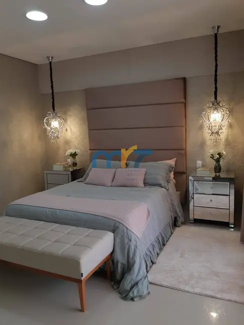 Foto 19 de Casa de Condomínio com 4 quartos à venda, 518m2 em Jardim Village do Cerrado, Rondonopolis - MT