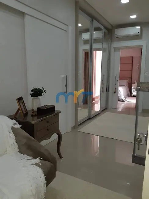 Casa de Condomínio com 4 quartos à venda, 518m2 em Jardim Village do Cerrado, Rondonopolis - MT - imagem 8 Foto 8 de Casa de Condomínio com 4 quartos à venda, 518m2 em Jardim Village do Cerrado, Rondonopolis - MT