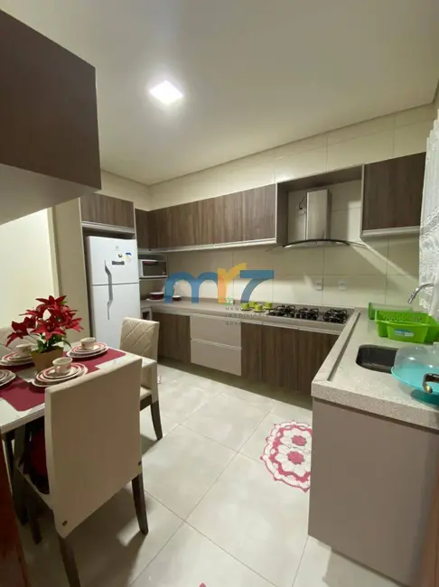 Casa com 2 quartos à venda em Setor Residencial Granville I, Rondonopolis - MT - imagem 7 Foto 7 de Casa com 2 quartos à venda em Setor Residencial Granville I, Rondonopolis - MT