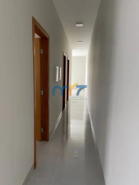 Casa com 2 quartos à venda, 180m2 em Rondonopolis - MT - imagem 8 Foto 8 de Casa com 2 quartos à venda, 180m2 em Rondonopolis - MT