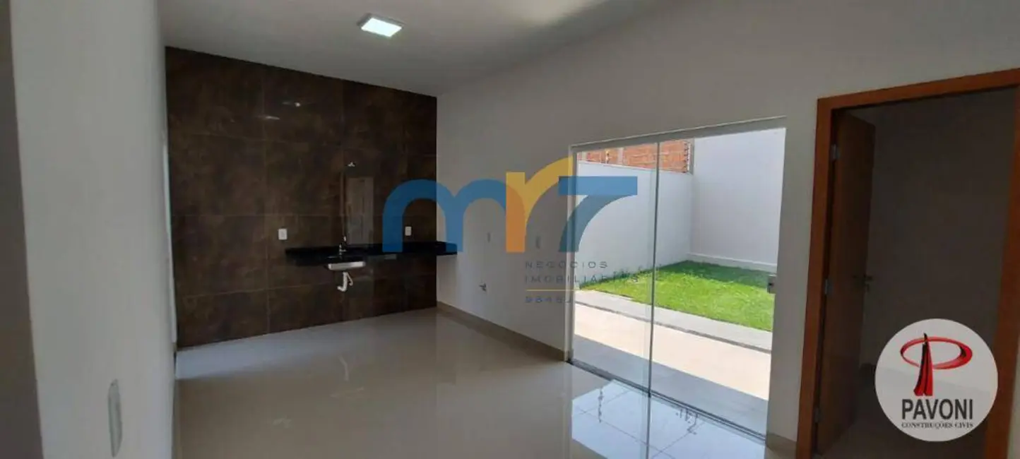 Foto 2 de Casa com 2 quartos à venda, 180m2 em Rondonopolis - MT