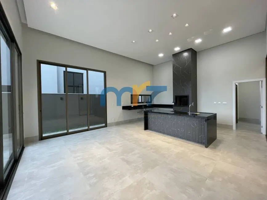 Casa com 3 quartos à venda, 380m2 em Rondonopolis - MT - imagem 9 Foto 9 de Casa com 3 quartos à venda, 380m2 em Rondonopolis - MT
