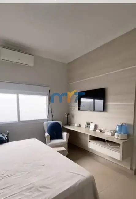 Casa com 3 quartos à venda, 450m2 em Setor Residencial Granville I, Rondonopolis - MT - imagem 6 Foto 6 de Casa com 3 quartos à venda, 450m2 em Setor Residencial Granville I, Rondonopolis - MT