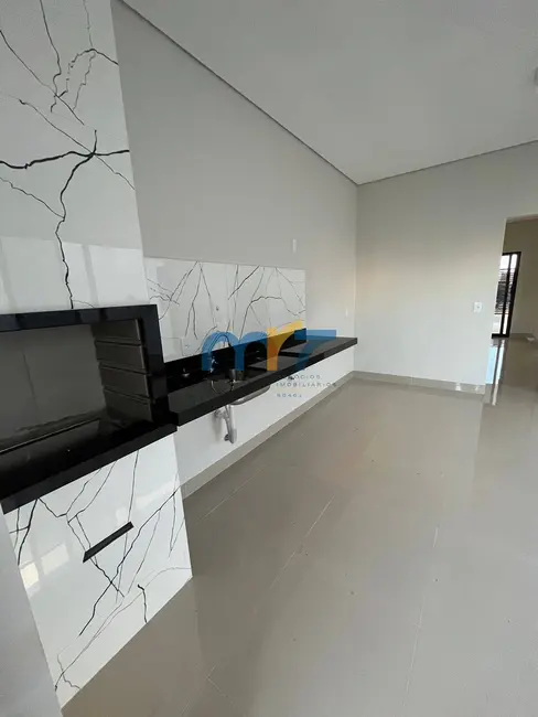 Casa com 2 quartos à venda em Rondonopolis - MT - imagem 6 Foto 6 de Casa com 2 quartos à venda em Rondonopolis - MT