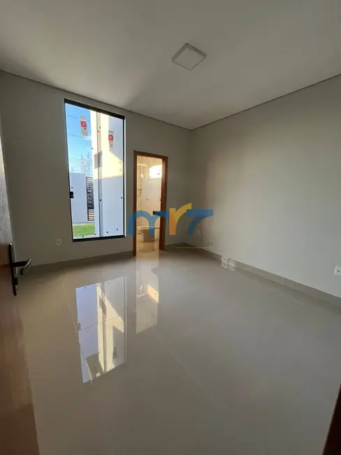 Casa com 2 quartos à venda em Rondonopolis - MT - imagem 9 Foto 9 de Casa com 2 quartos à venda em Rondonopolis - MT