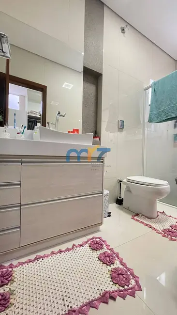 Casa com 2 quartos à venda, 430m2 em Jardim Residencial Sunflower, Rondonopolis - MT - imagem 8 Foto 8 de Casa com 2 quartos à venda, 430m2 em Jardim Residencial Sunflower, Rondonopolis - MT