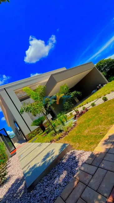 Foto 1 de Casa com 14 quartos à venda, 511m2 em Rondonopolis - MT