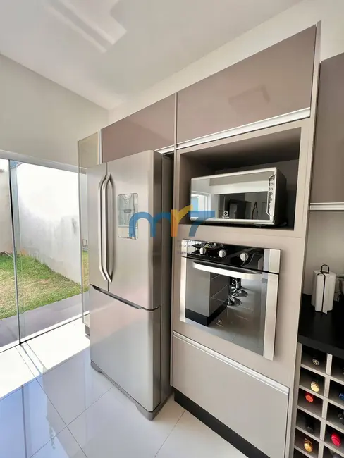 Casa com 2 quartos à venda, 200m2 em Setor Residencial Granville I, Rondonopolis - MT - imagem 9 Foto 9 de Casa com 2 quartos à venda, 200m2 em Setor Residencial Granville I, Rondonopolis - MT