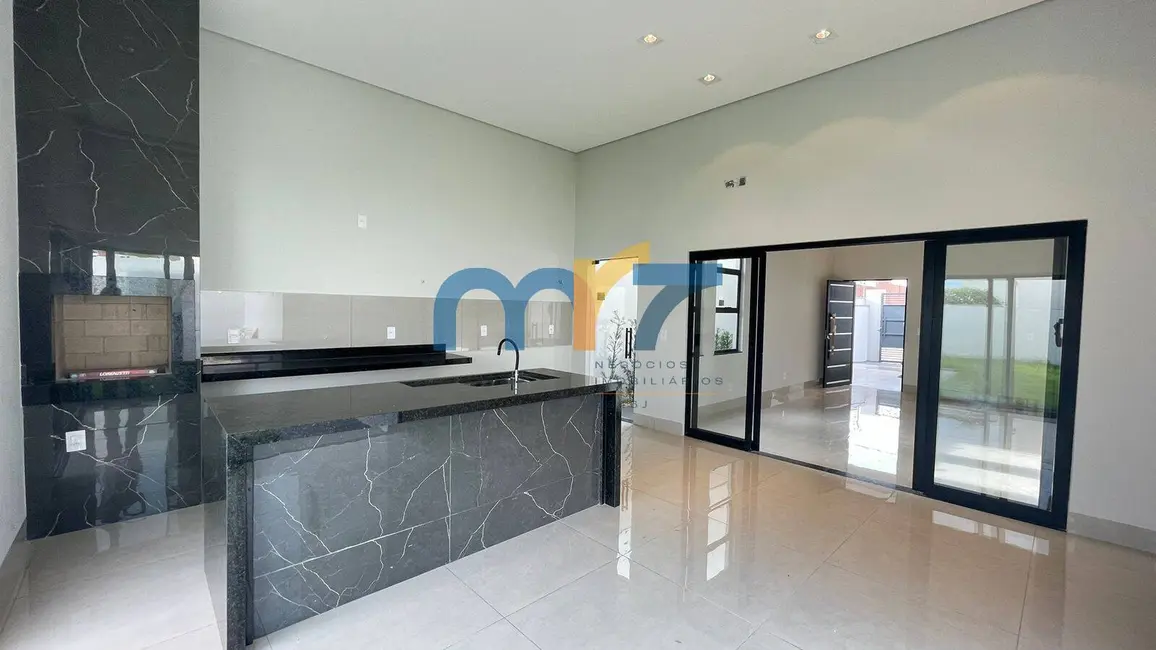 Casa com 2 quartos à venda, 360m2 em Jardim Residencial Sunflower, Rondonopolis - MT - imagem 3 Foto 3 de Casa com 2 quartos à venda, 360m2 em Jardim Residencial Sunflower, Rondonopolis - MT