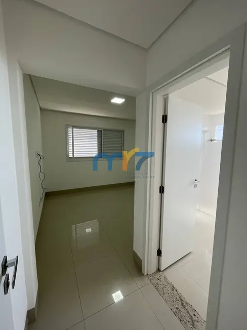 Foto 14 de Apartamento à venda, 185m2 em Rondonopolis - MT
