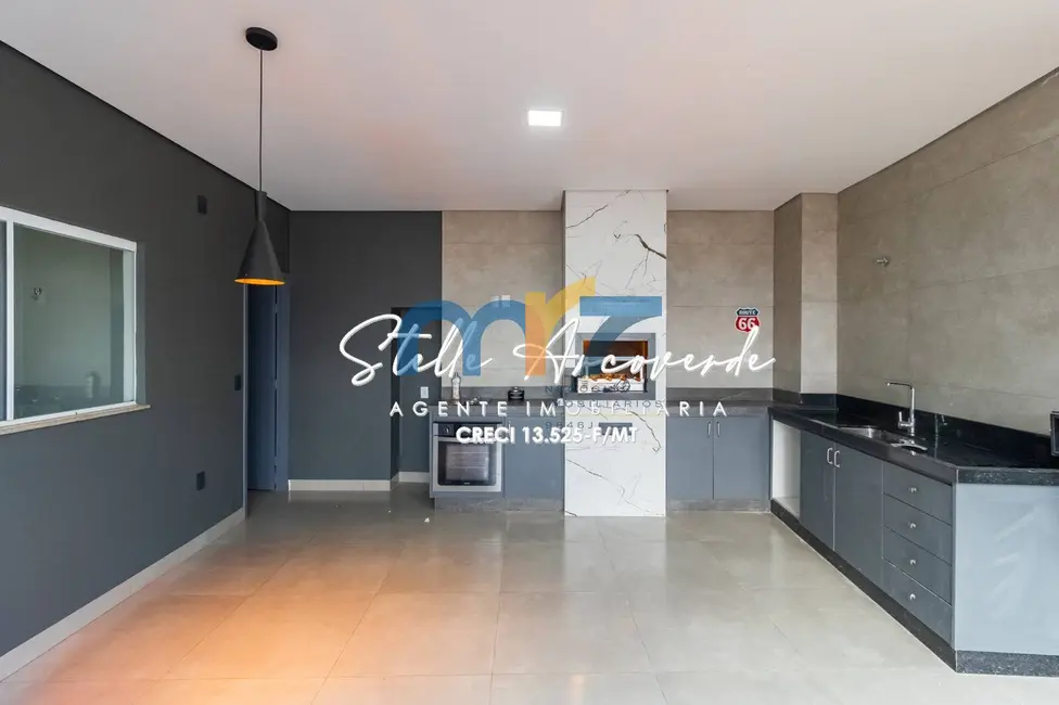 Casa com 3 quartos à venda, 285m2 em Setor Residencial Granville I, Rondonopolis - MT - imagem 8 Foto 8 de Casa com 3 quartos à venda, 285m2 em Setor Residencial Granville I, Rondonopolis - MT