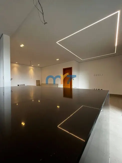 Apartamento com 3 quartos à venda, 137m2 em Parque Sagrada Família, Rondonopolis - MT - imagem 3 Foto 3 de Apartamento com 3 quartos à venda, 137m2 em Parque Sagrada Família, Rondonopolis - MT