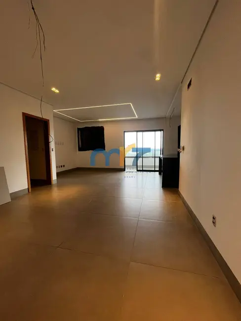 Apartamento com 3 quartos à venda, 137m2 em Parque Sagrada Família, Rondonopolis - MT - imagem 8 Foto 8 de Apartamento com 3 quartos à venda, 137m2 em Parque Sagrada Família, Rondonopolis - MT